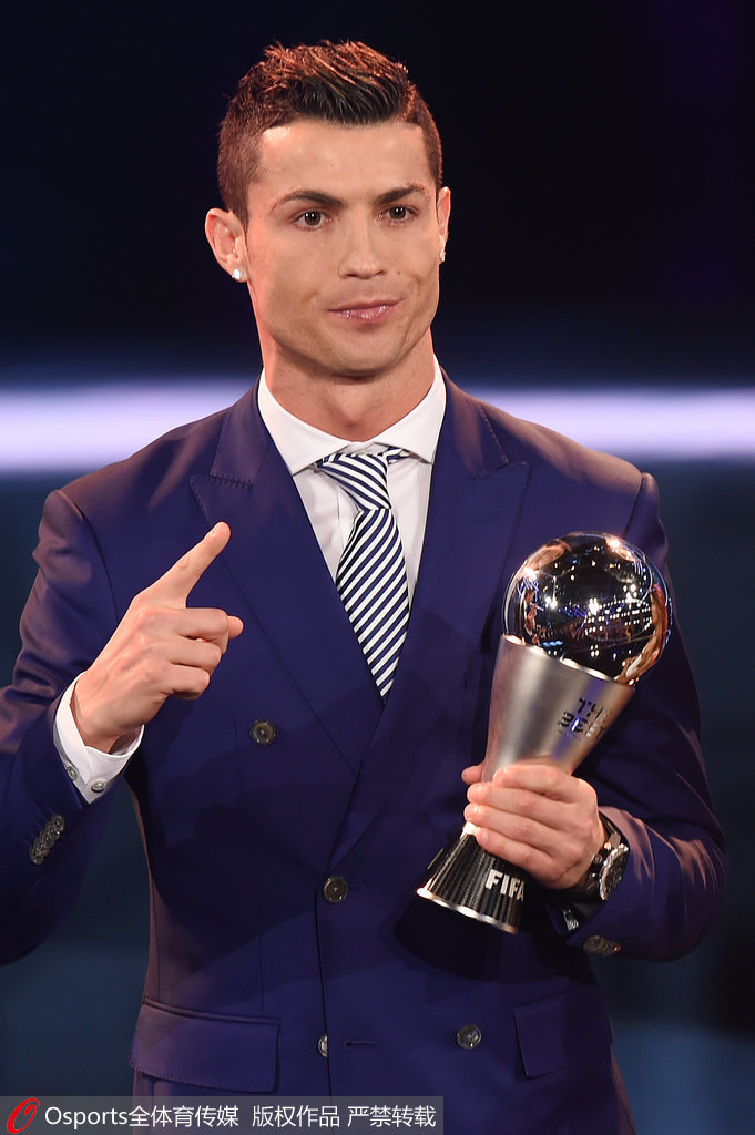 本赛季苏超最佳阵容：冠军泰州队1人入选，亚军南通队3人在列