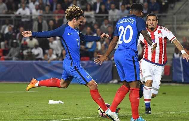 禁区爆射破门，39岁胡尔克达成生涯500球里程碑（39岁胡尔克禁区重炮得分，职业生涯进球数突破500大关）