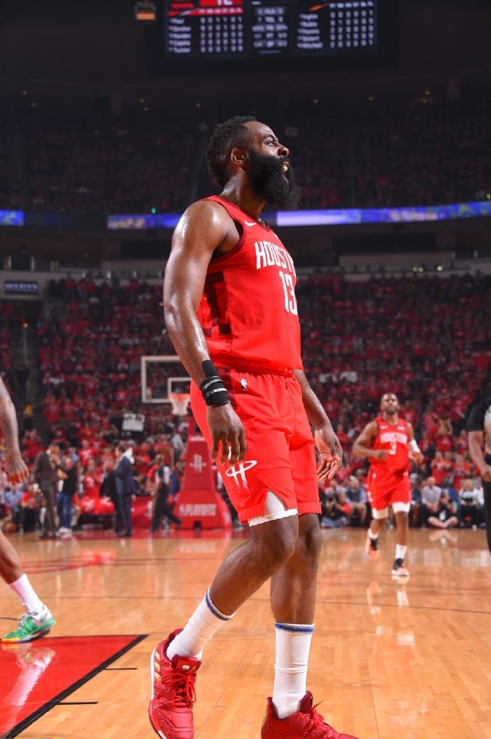 杜布拉夫卡：德国本可能进我们更多球，而我们却只有一次机会（杜布拉夫卡：德国本可更多破门，我们整场仅有一次机会）