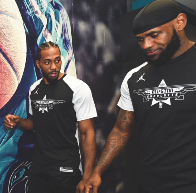 海港夺冠历程：上半程排第4，对BIG4仅取1分；下半程11胜2平2负（海港问鼎之路：前半程第4、对BIG4仅1分；后半程11胜2平2负）