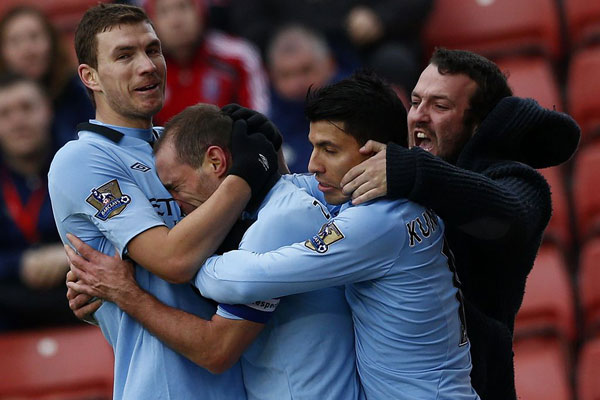 于帕：合同问题不会影响我；坎特让法国队的防守更有保障（于帕称合同事宜不影响状态，坎特回归令法国队防守更加稳固）