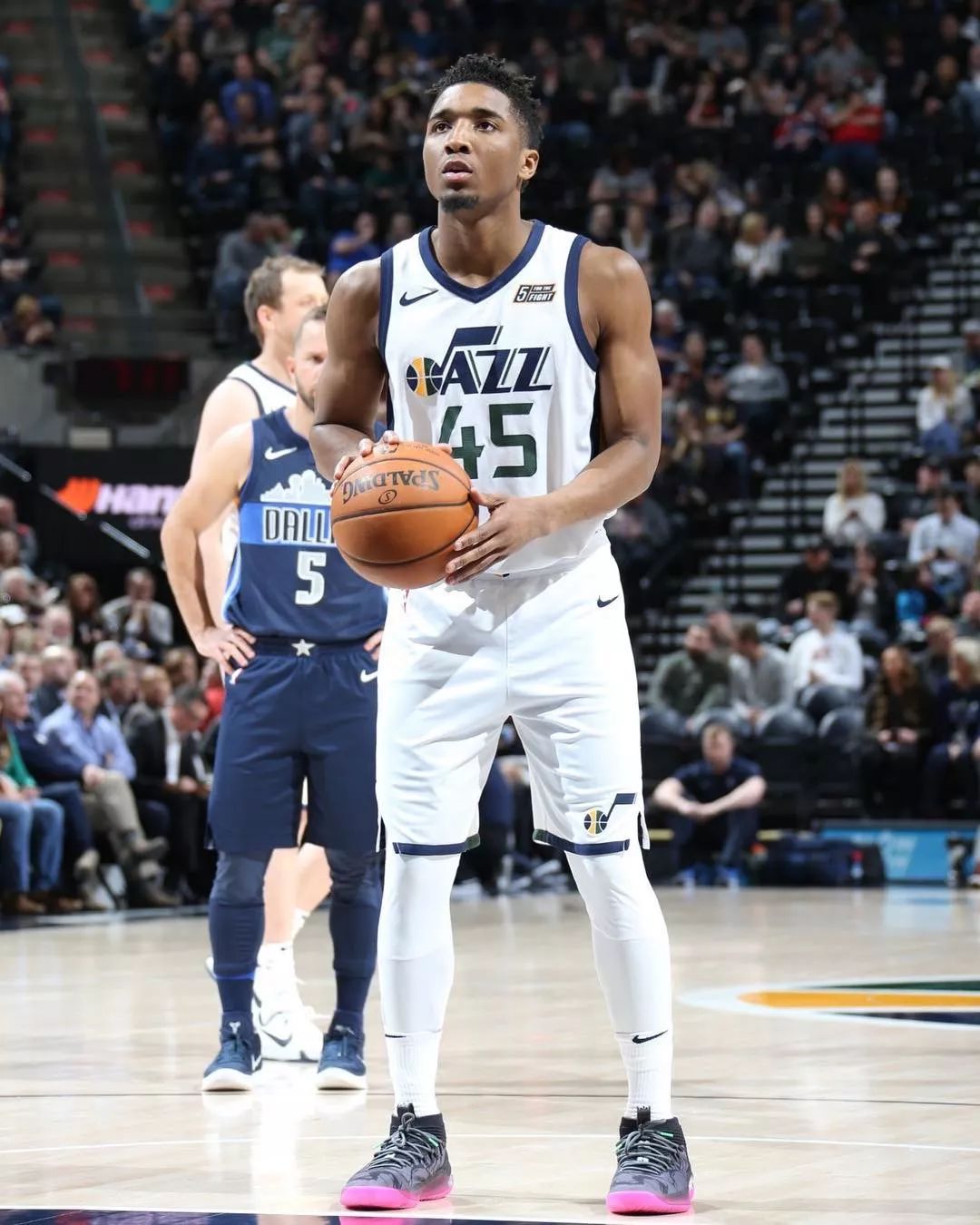 阿劳霍遭遇心理问题，乌拉圭队表支持：我们与你同在（阿劳霍面临心理困扰，乌拉圭队力挺：始终与你同在）